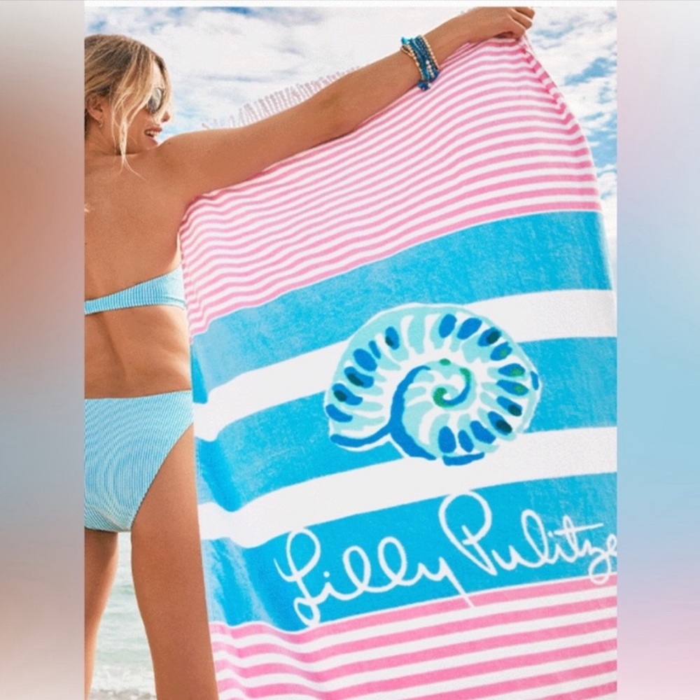 Lilly pulitzer soleil it on me towel